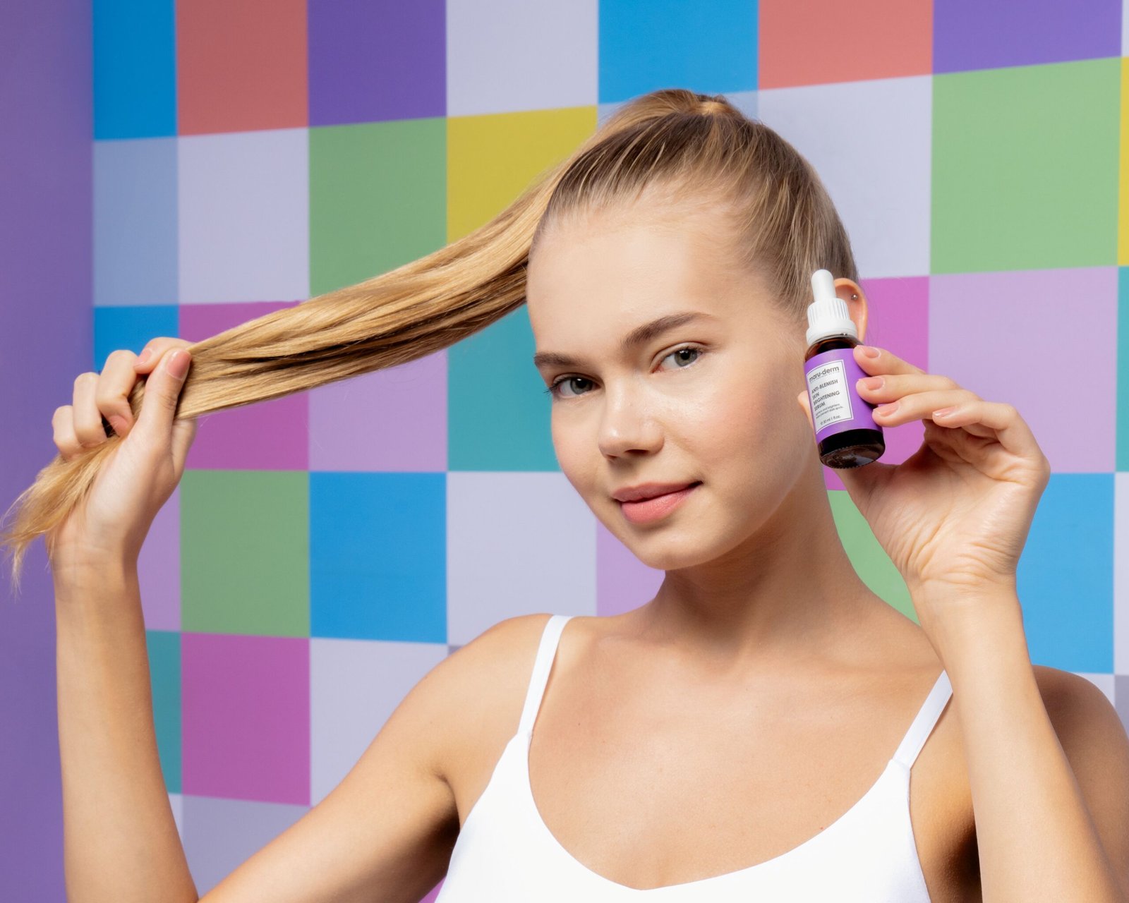 Anti-Blemish Skin Brightening Serum - Image 3