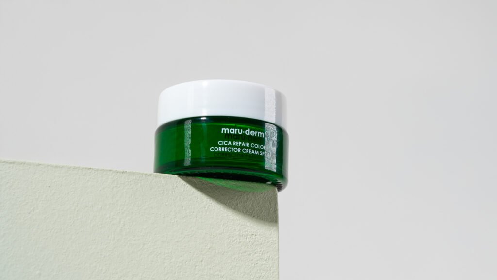 Cica Repair color corrector cream SPF15