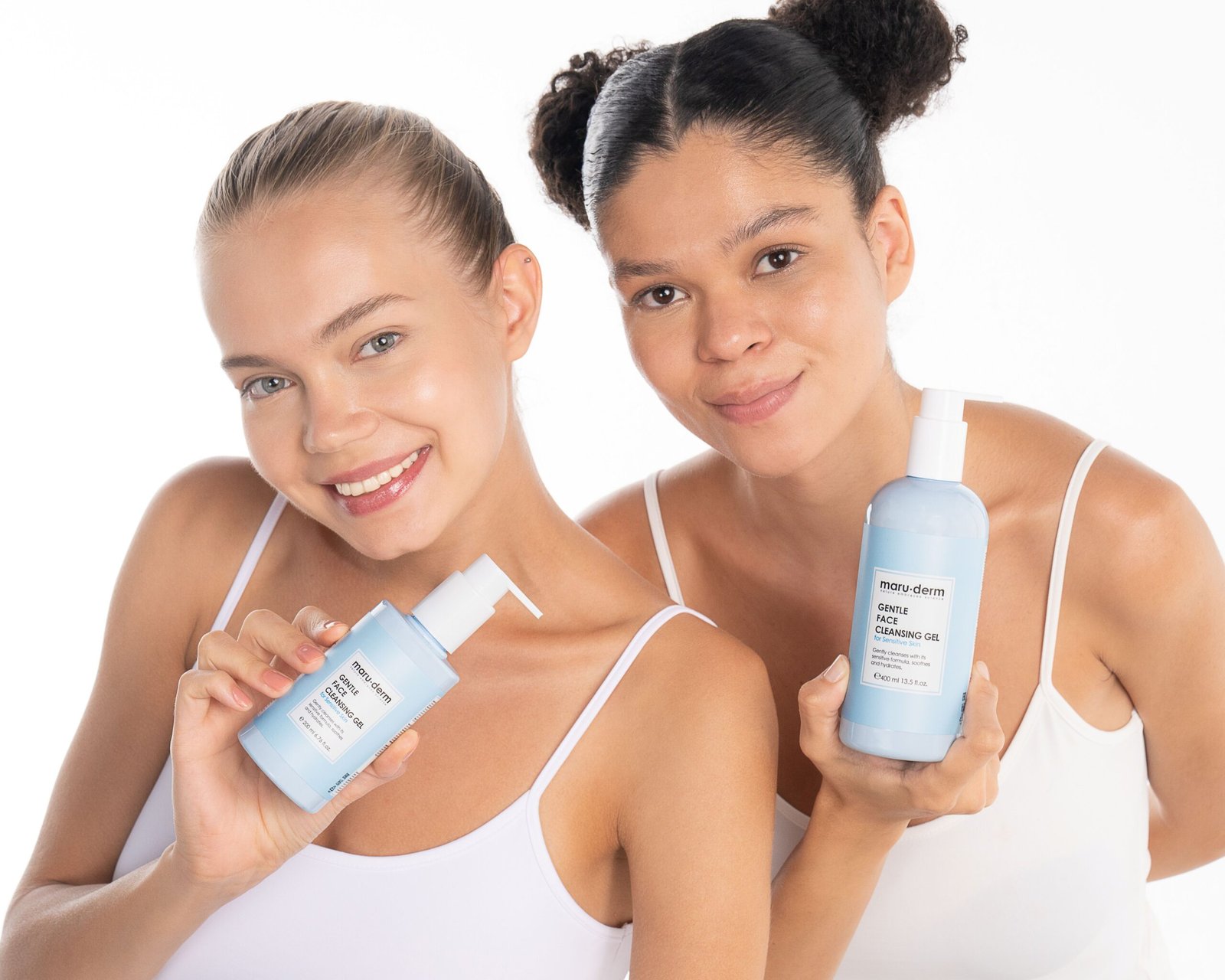 Gentle Face Cleansing Gel For Sensitive Skin - Image 3