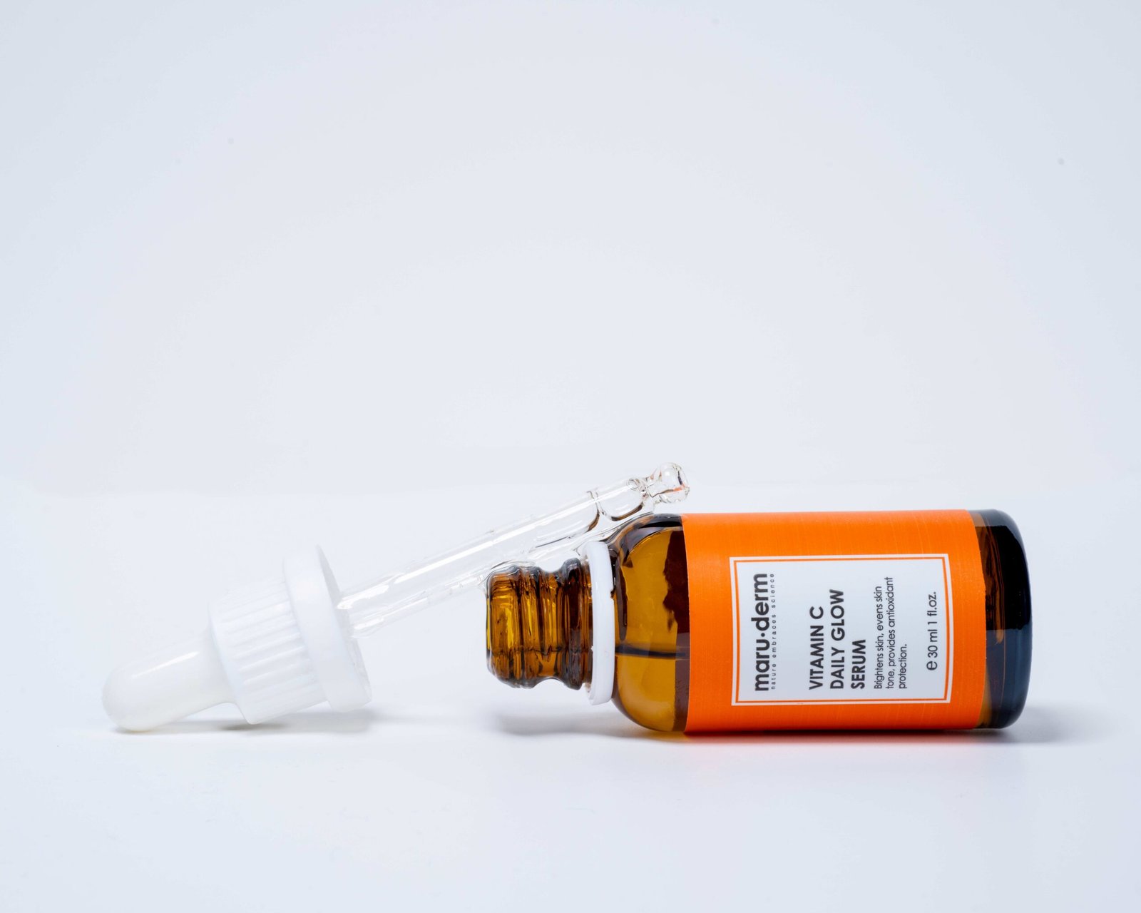 Vitamin C Daily Glow Serum - Image 2