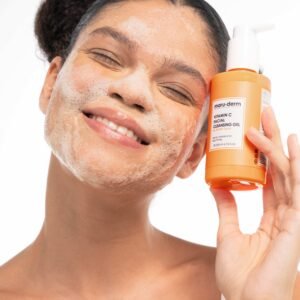 Vitamin C Facial Cleansing Gel - Image 4